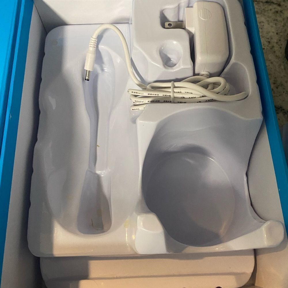 Redefine Macro Exfoliator - Picture 2 of 11
